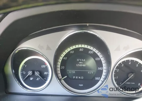 2011 Mercedes-Benz C 300 Sport из США, поврежденный, VIN WDDGF5EB2BR159384